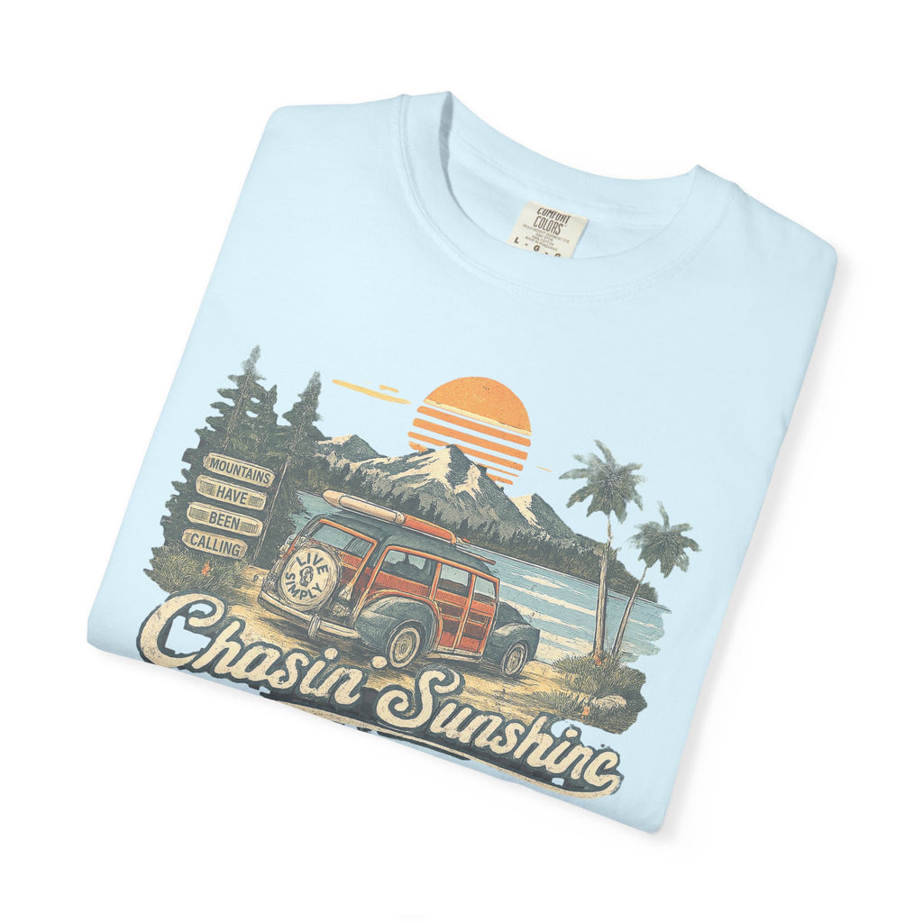 Retro Style Mountain Lovers T-shirt | Vintage Vibes Coastal Lake Sunset, Outdoorsy Tee For Hikers, Camping Tee